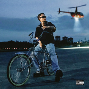 一边摸奶一边做爱视频
