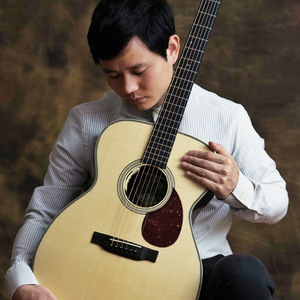 一边摸奶一边做爱视频
